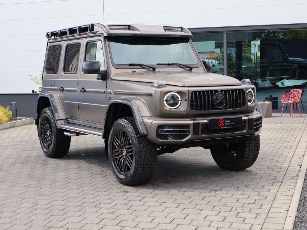 نمای دیگر مرسدس بنز G 63 AMG 4x4² مانوفاکتور-کف چوب گیلاس-باربند سقفی