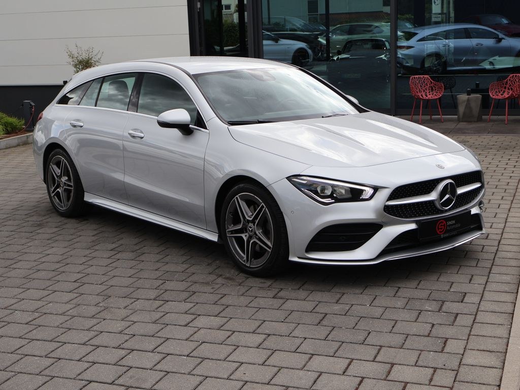 نمای دیگر مرسدس بنز CLA 220 شوتینگ بریک d AMG لاین قلاب یدک-گرمکن صندلی