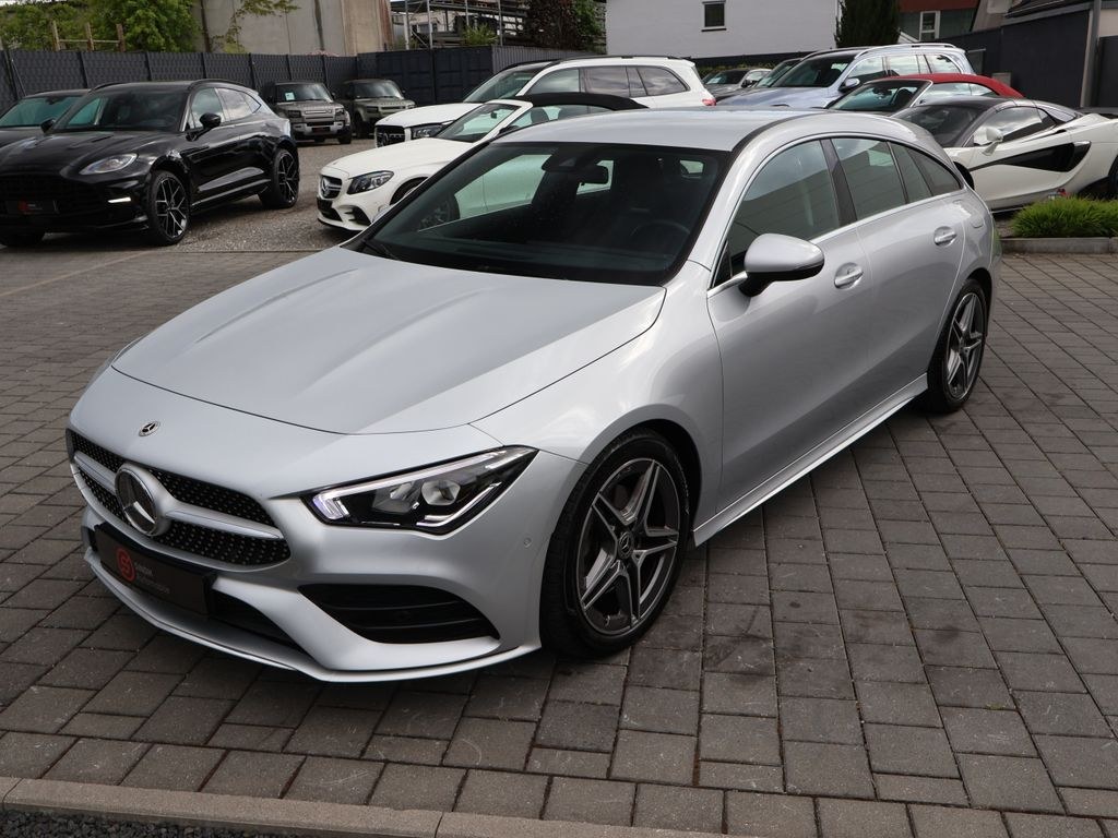 نمای دیگر مرسدس بنز CLA 220 شوتینگ بریک d AMG لاین قلاب یدک-گرمکن صندلی