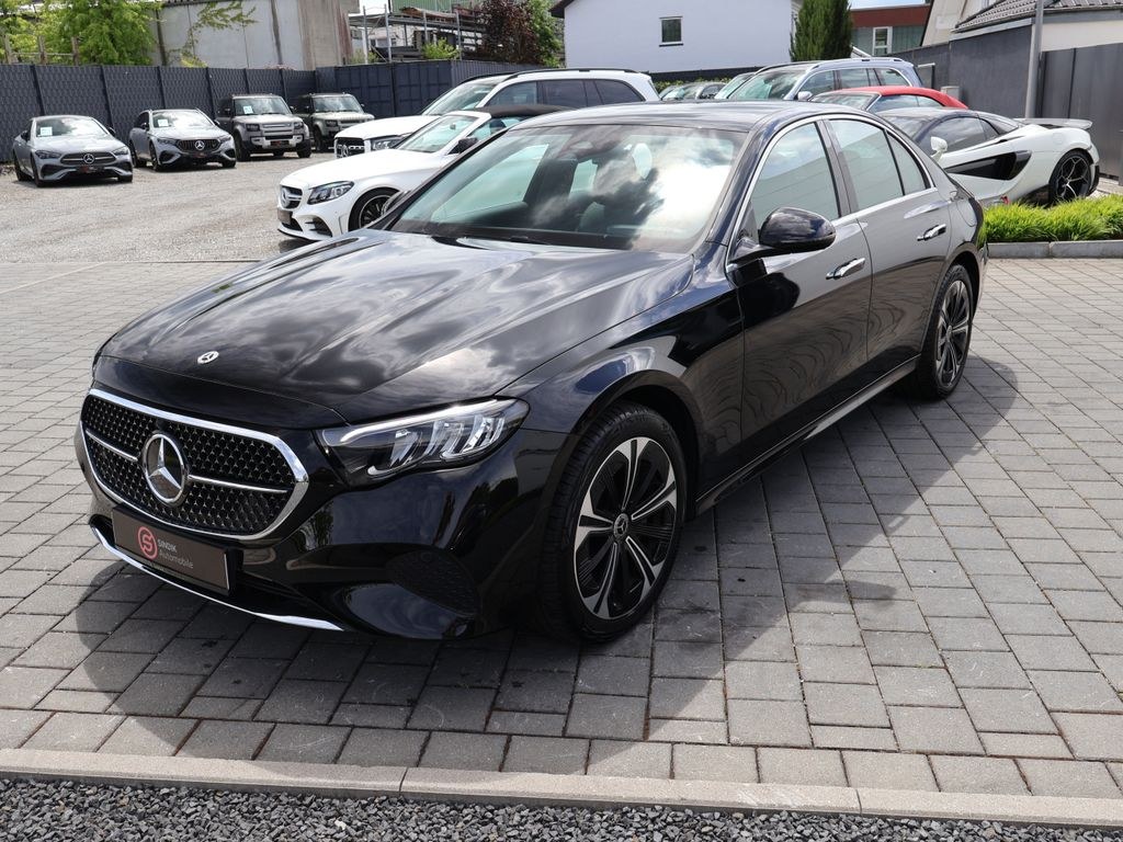 نمای دیگر مرسدس بنز E 300 de 4Matic آوانگارد Adv. کی لس گو-دوربین-LED