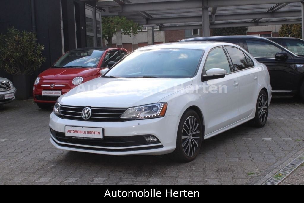 فولکس واگن جتا 1.8 TSI*چرم*ناوبری*DSG*رینگ آلومینیومی*عالی!