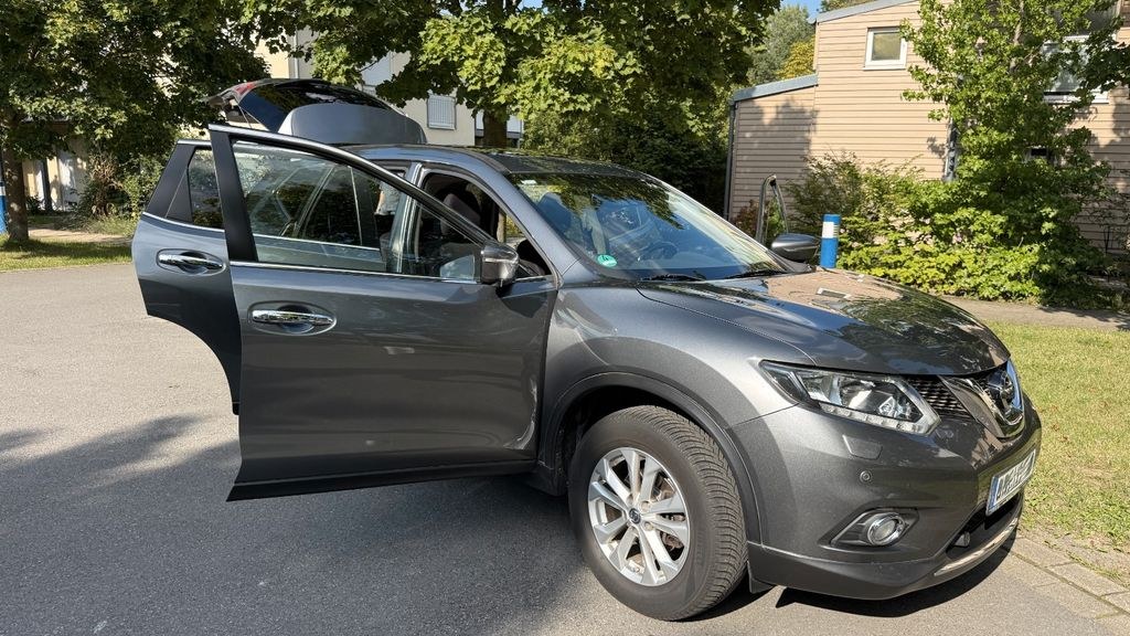 نمای دیگر نیسان ایکس تریل آسنتا 1.6 dCi 4x4