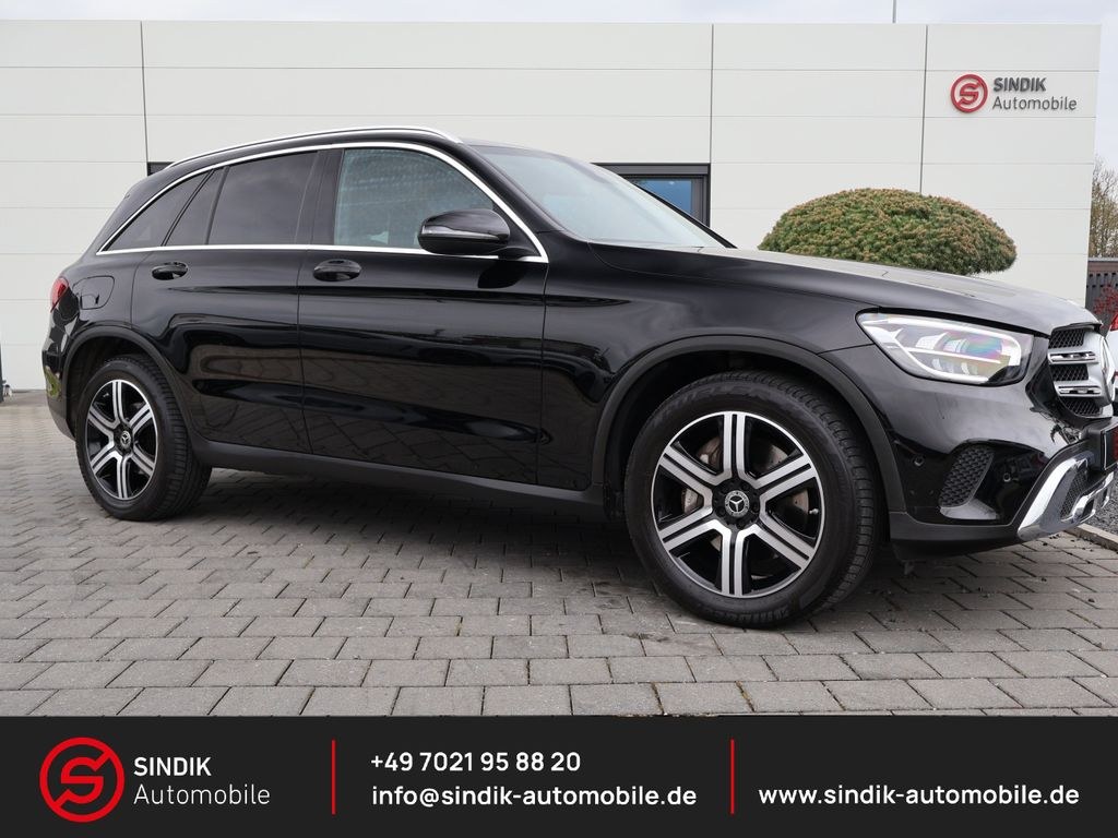 مرسدس بنز GLC 400 d 4M دیسترونیک-MBUX-دوربین-گرمکن صندلی