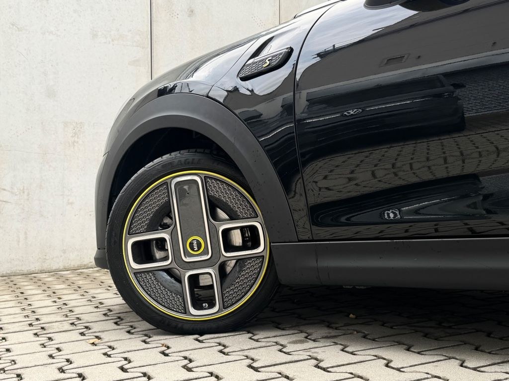 نمای دیگر MINI COOPER SE E-Trim/LED/Premium+/Leder/Navi/1Hand