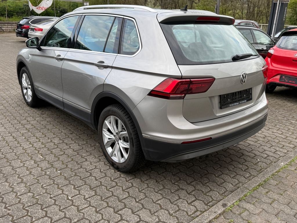 نمای دیگر فولکس واگن Tiguan Highline 2.0 TDI 4Motion DSG Navi RFK