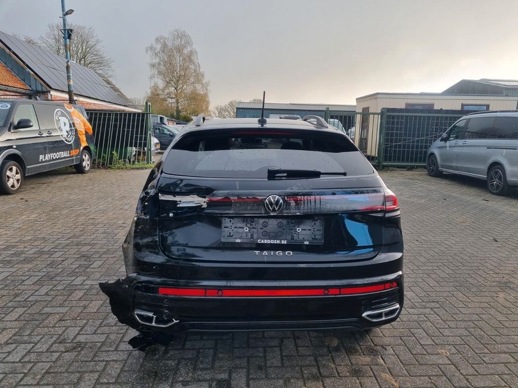 نمای دیگر فولکس واگن تایگو آر-لاین 1.0 TSI 70KW