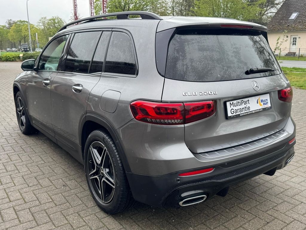نمای دیگر مرسدس بنز GLB 220 d 4M/AMG نایت پکیج/360 درجه/آمبینت پانوراما/LED