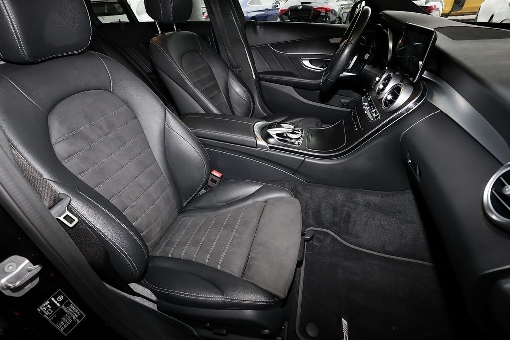 نمای دیگر مرسدس بنز C 200 T AMG قلاب یدککش+نقطه کور+دوربین+MBUX+LED+18 اینچ