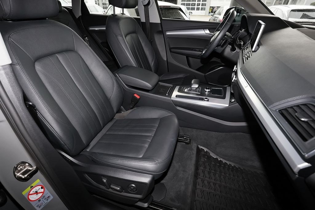 نمای دیگر آئودی Q5 50 TDI کواترو گرمکن کمکی+دوربین+دیسترونیک+19 اینچ