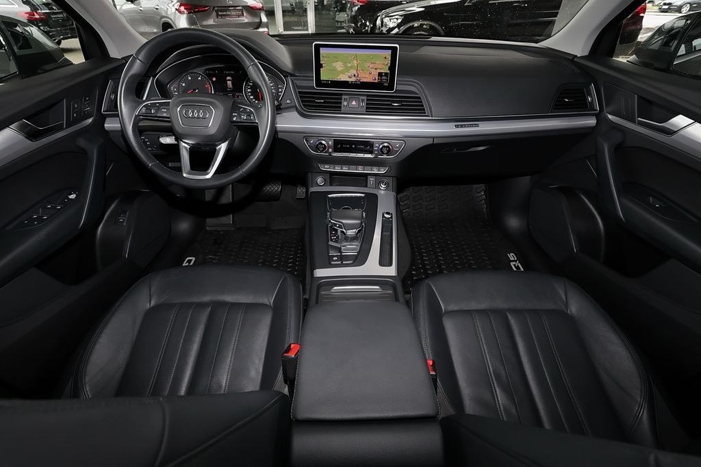 نمای دیگر آئودی Q5 50 TDI کواترو گرمکن کمکی+دوربین+دیسترونیک+19 اینچ