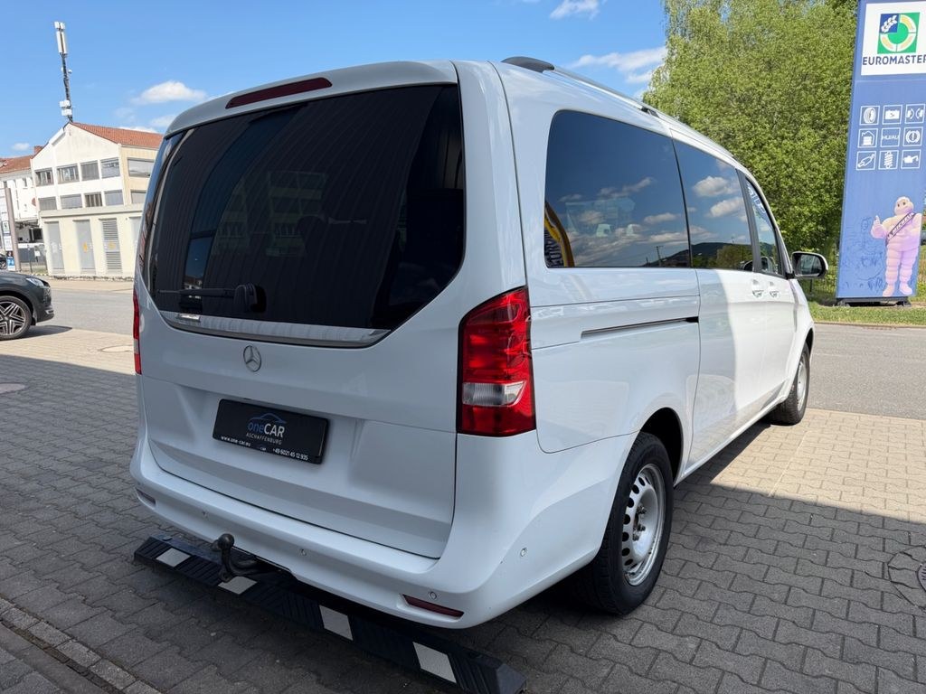 نمای دیگر مرسدس بنز V 220d لانگ 9G-Tronic 6 سرنشین پکیج میز AHK