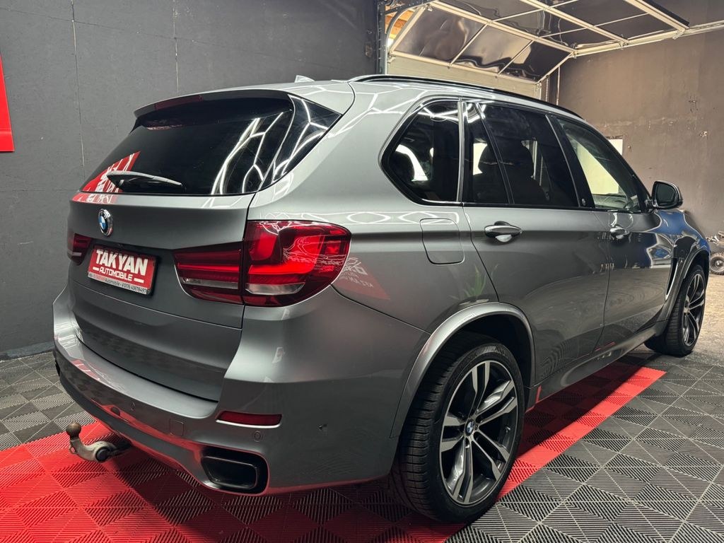 نمای دیگر بی ام و X5 M50d