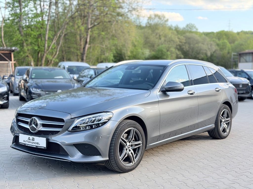 نمای دیگر مرسدس بنز C تی-مدل C 200 T آوانگارد/LED/دوربین عقب/46.500km