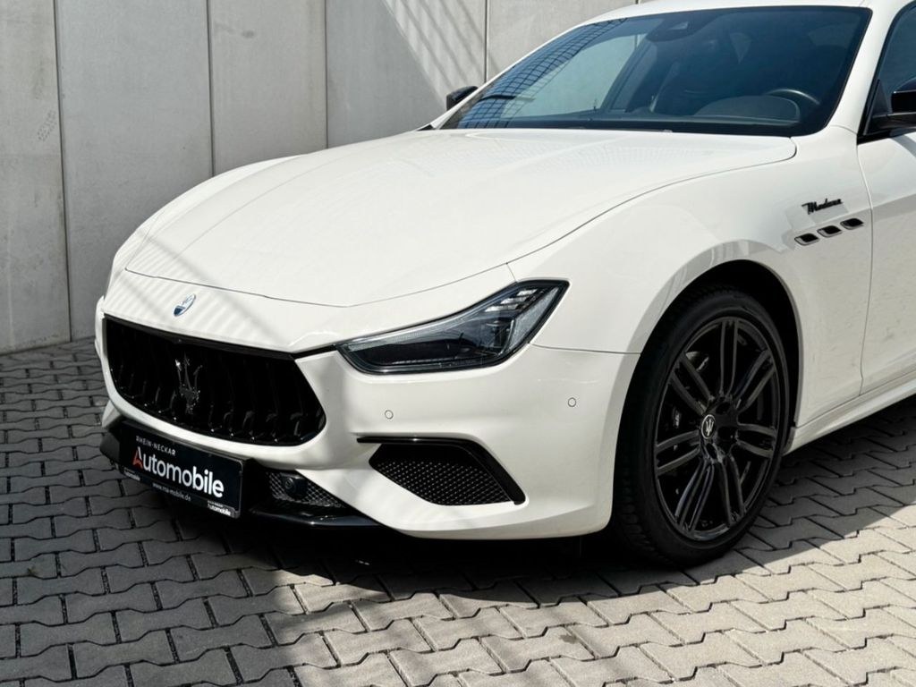نمای دیگر Maserati Ghibli 3.0 V6 350HP Modena/CarPlay/H&K/SR+WR