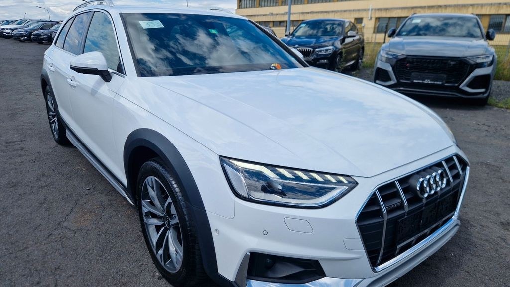نمای دیگر آئودی A4 آلرود کواترو 40 TDI Virtual چرم 360* AHK