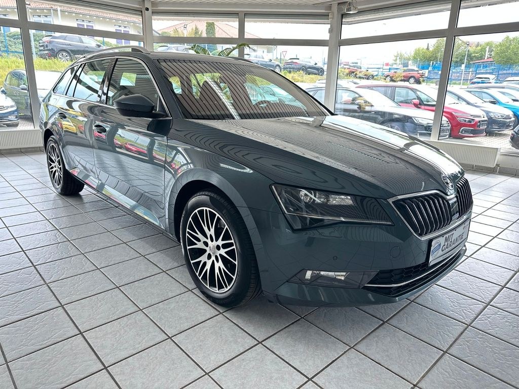 نمای دیگر Skoda Superb Combi Style 4x4*PDC*Tempo*SHZ*Kamera*DAB*