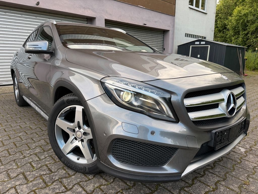 مرسدس بنز GLA 200-فقط 93 TKM-AMG-AHK-دوربین