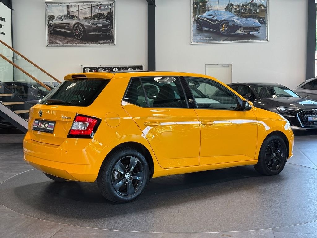نمای دیگر اشکودا فابیا 1.2l TSI استایل گرین تک 2.HA/NAVI/SHZ/TEM