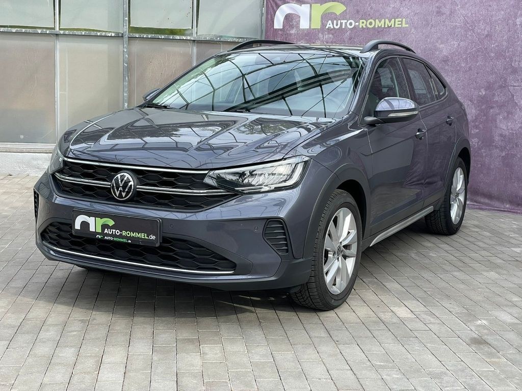 فولکس واگن تایگو TSI DSG لایف LED ناوی دستیار گرمکن صندلی 17"