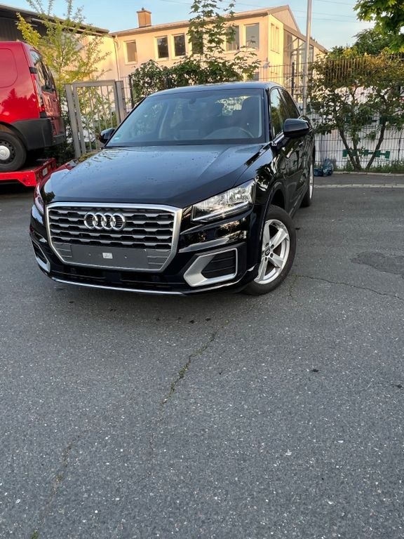 آئودی Q2 35 TFSI اسپرت