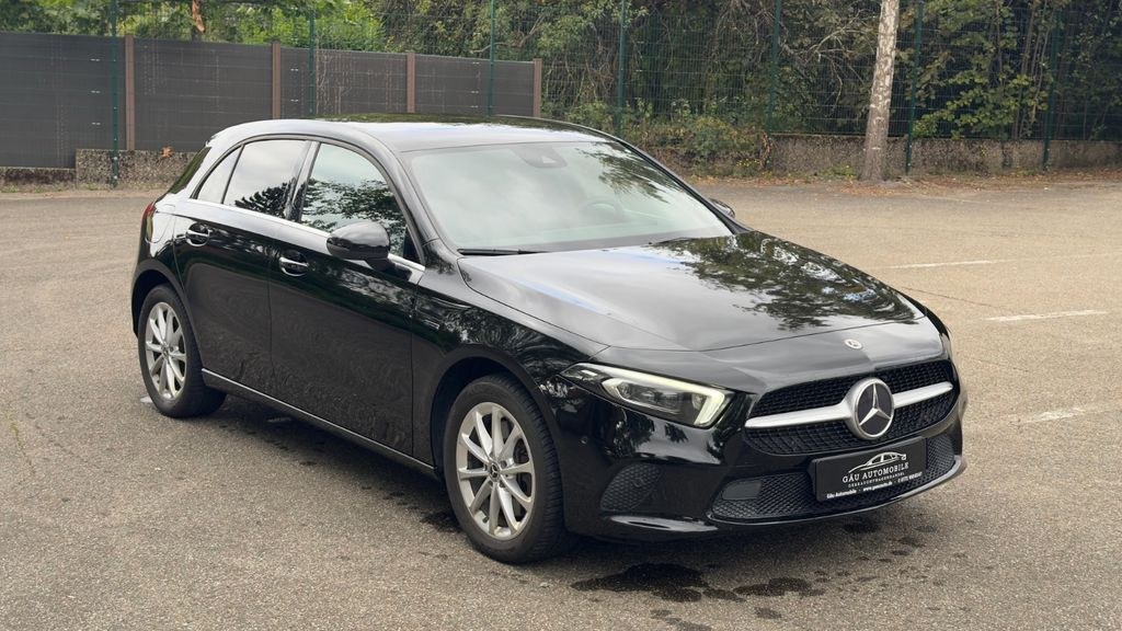 نمای دیگر مرسدس بنز A 250e *MBUX,کیلس,صندلیهای اسپرت,دست اول*