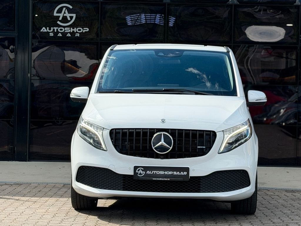 نمای دیگر مرسدس بنز V300 d آوانگارد ادیشن 4MATIC 19"