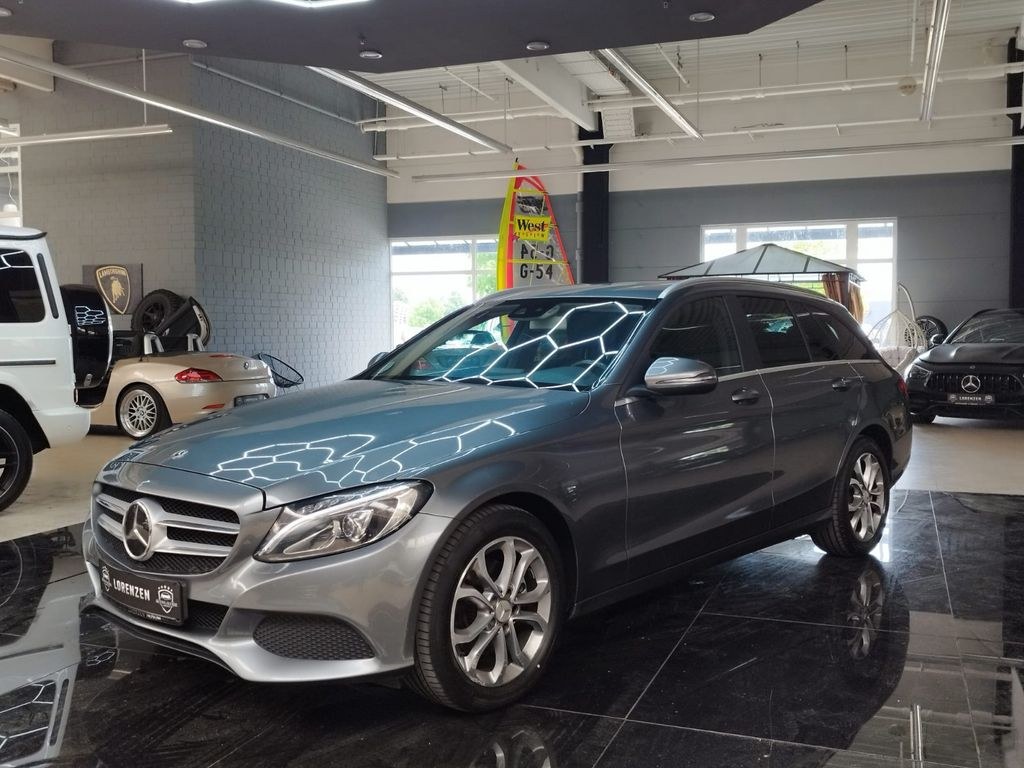 مرسدس بنز C 220 C تی-مدل AMG یدککش LED