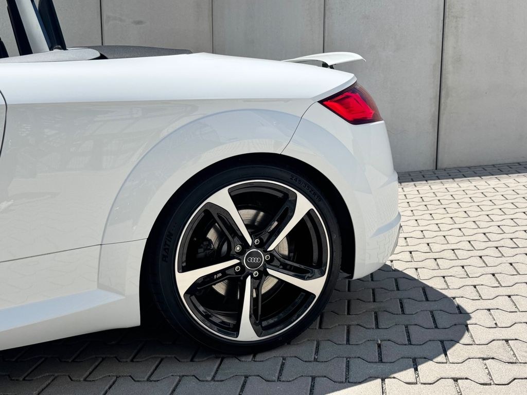 نمای دیگر آئودی TTS Roadster/LED/Spur/MediaSound/Nackenhzg/Rotor