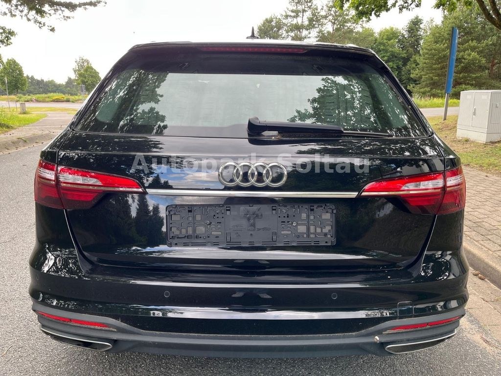 نمای دیگر آئودی A4 آوانت 35 TDI اس ترونیک*چرم*S-Heft*ACC*AHK