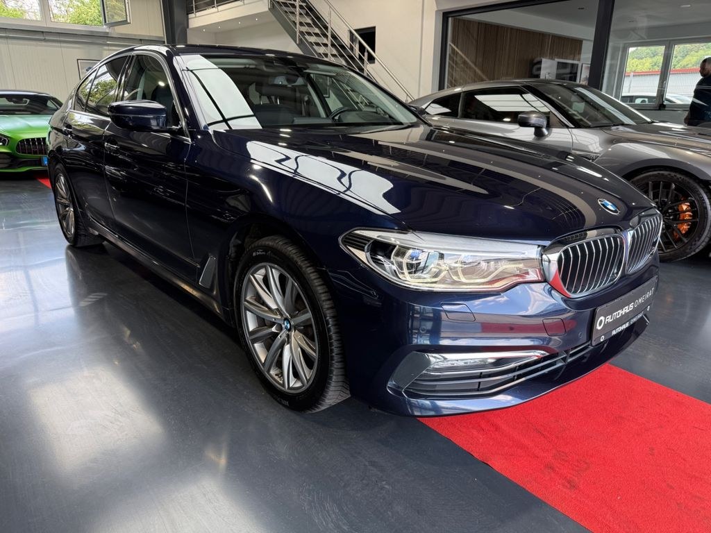 نمای دیگر بی ام و 530 i xD لوکس لاین 2HD/Memory/HuD/Massage/TOP