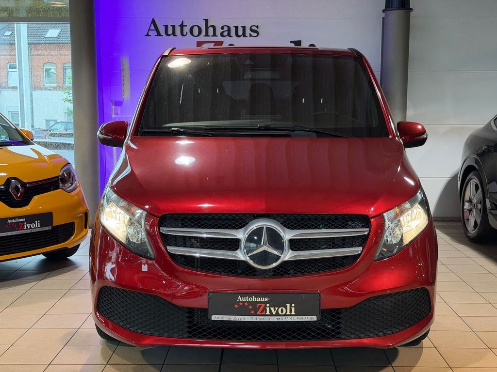 نمای دیگر مرسدس بنز V 250d*ادیشن*بورمستر*دیسترونیک*لاین*دوربین*نوی