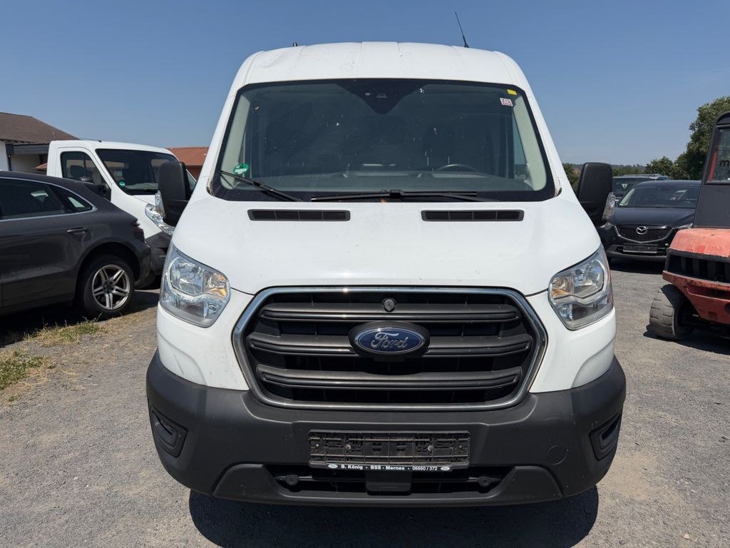 نمای دیگر فورد ترانزیت کاستن 350 L2