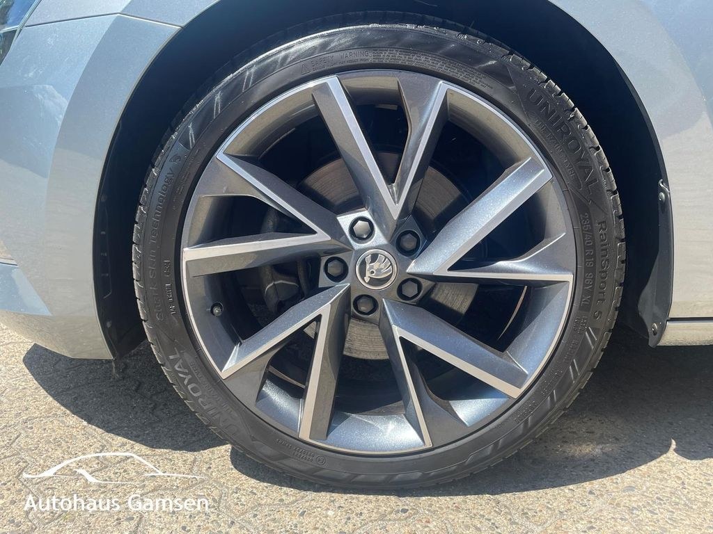 نمای دیگر اشکودا سوپرب 2.0 TDI DSG اسپورت لاین AHK/دوربین/ناوی/ACC