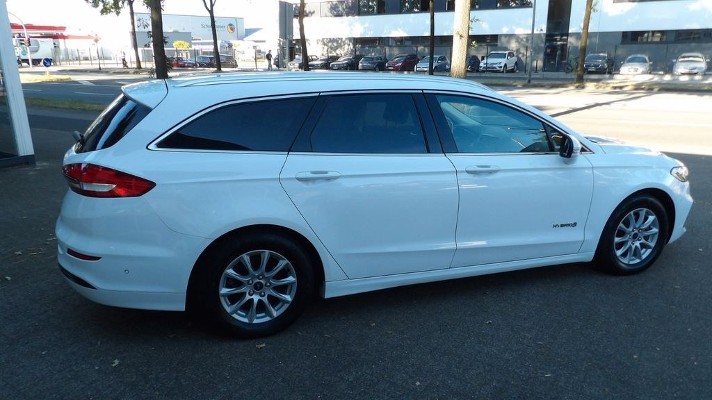 نمای دیگر فورد Mondeo Turnier Hybrid*Automatik*AHK*