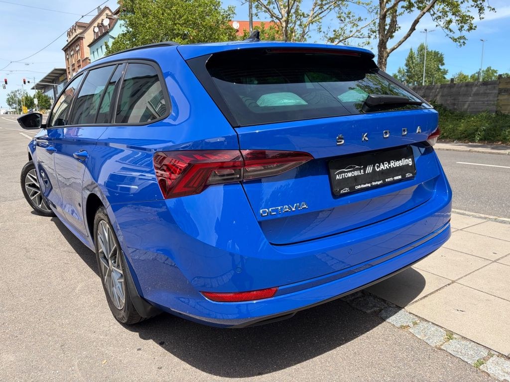 نمای دیگر اشکودا اکتاویا 2.0 TDI آمبیشن/مجازی/کیلس گو