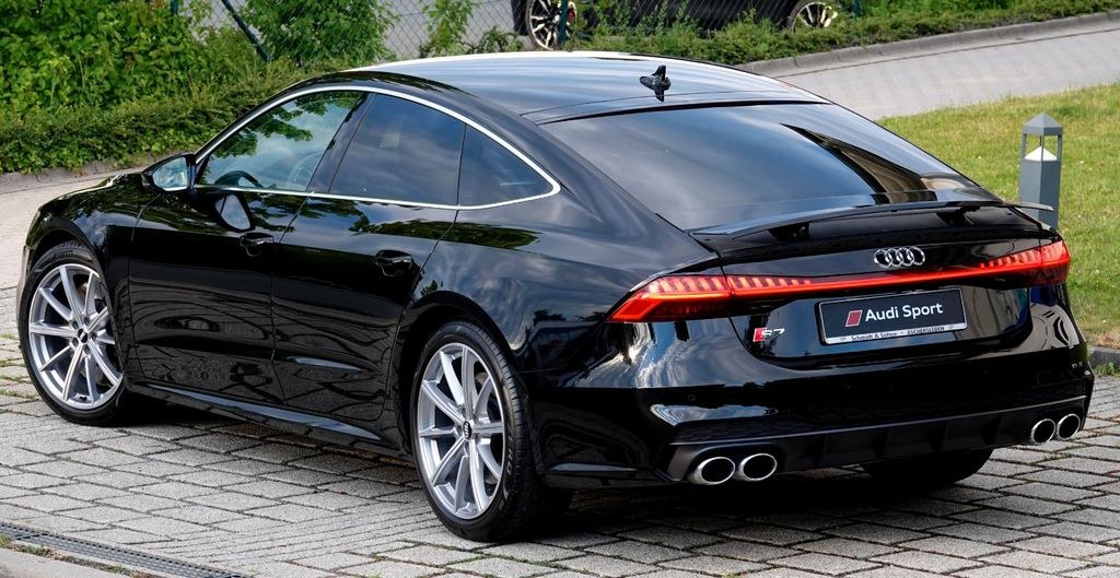 نمای دیگر آئودی S7 3.0 TDI کواترو *سافتکلوز* دوربین 360*