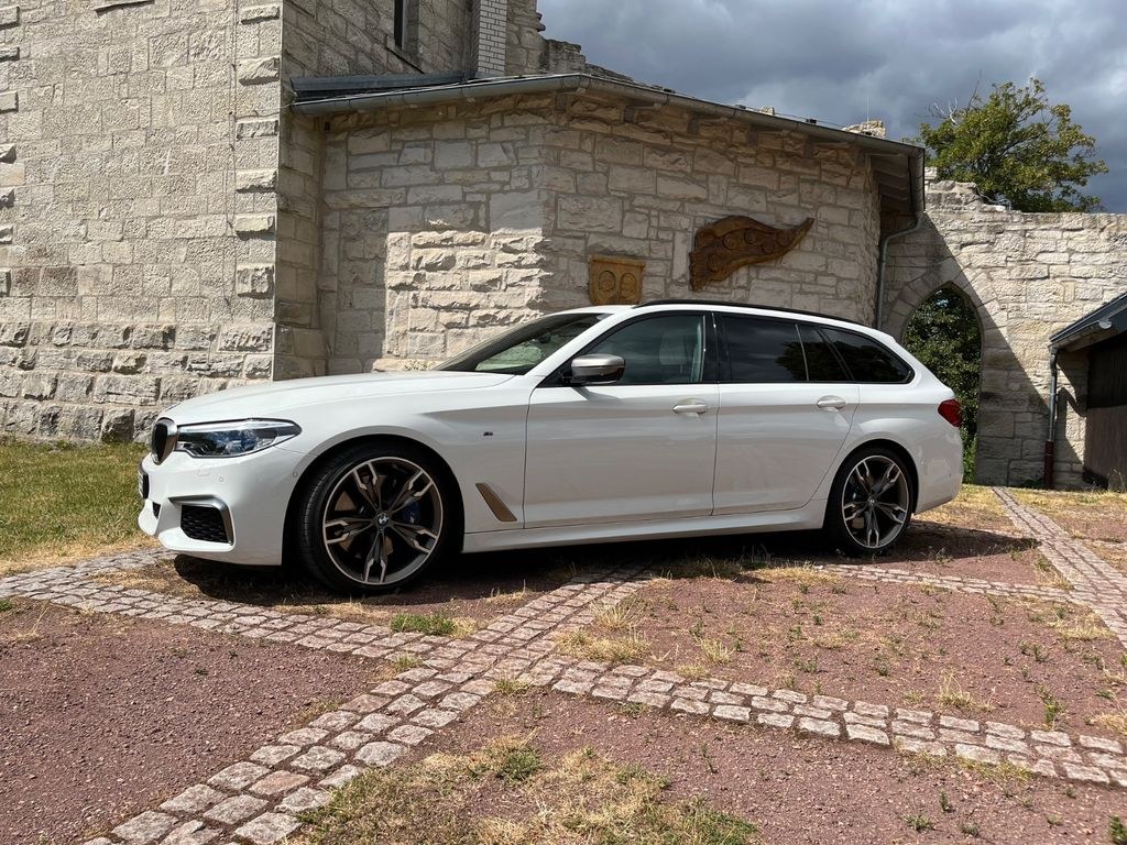 بی ام و M550d xDrive ایندیویژوال، لیزر، نایتویژن، 20`TV