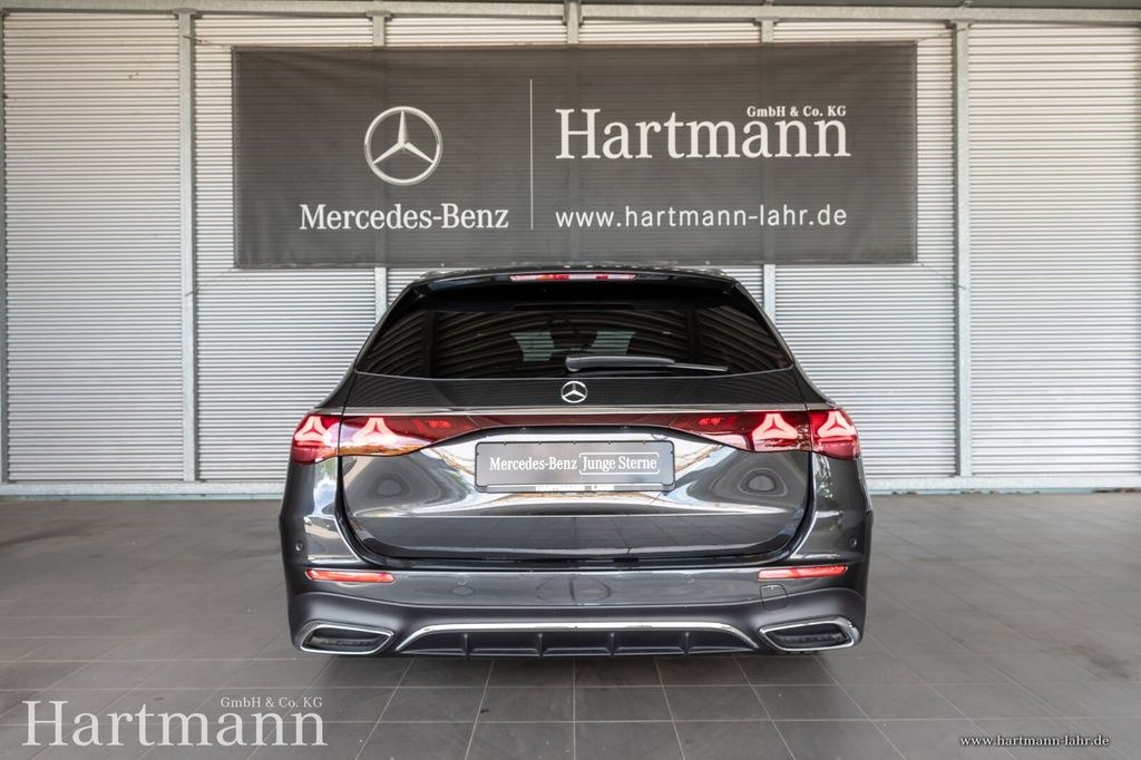 نمای دیگر مرسدس بنز E 450 T 4M AMG ایرماتیک بخاری کمکی قلاب یدک 4D صدا