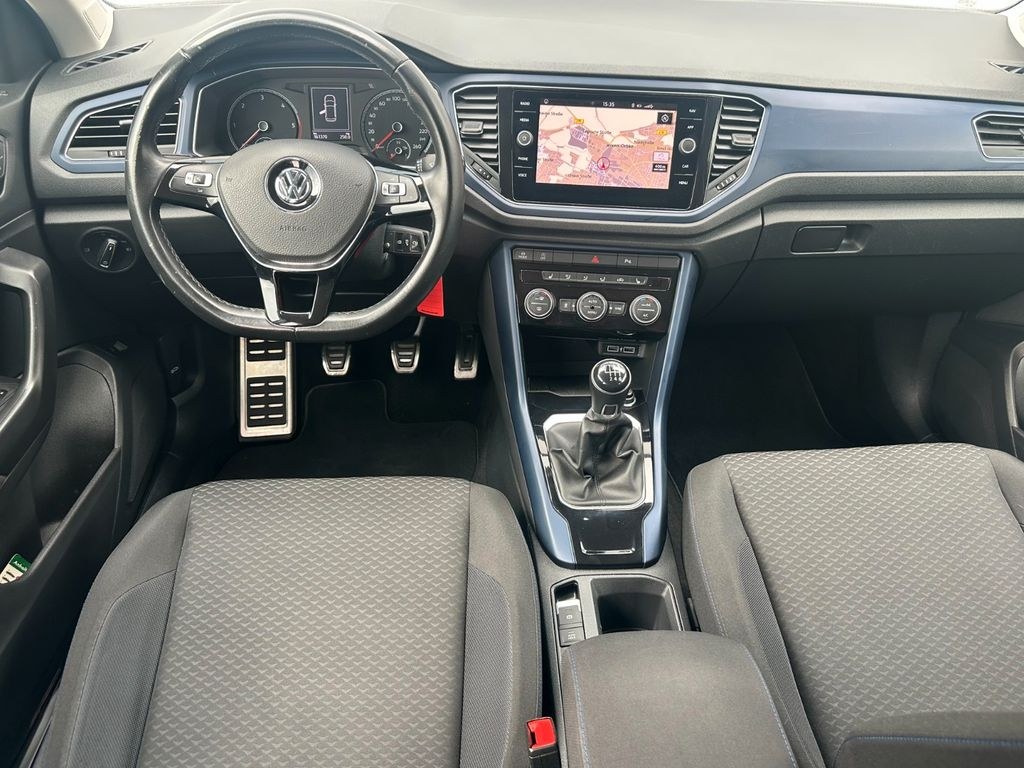 نمای دیگر فولکس واگن تی-راک 1.6 TDI یونایتد ناوی بخاری کمکی AHK APPC. ALU