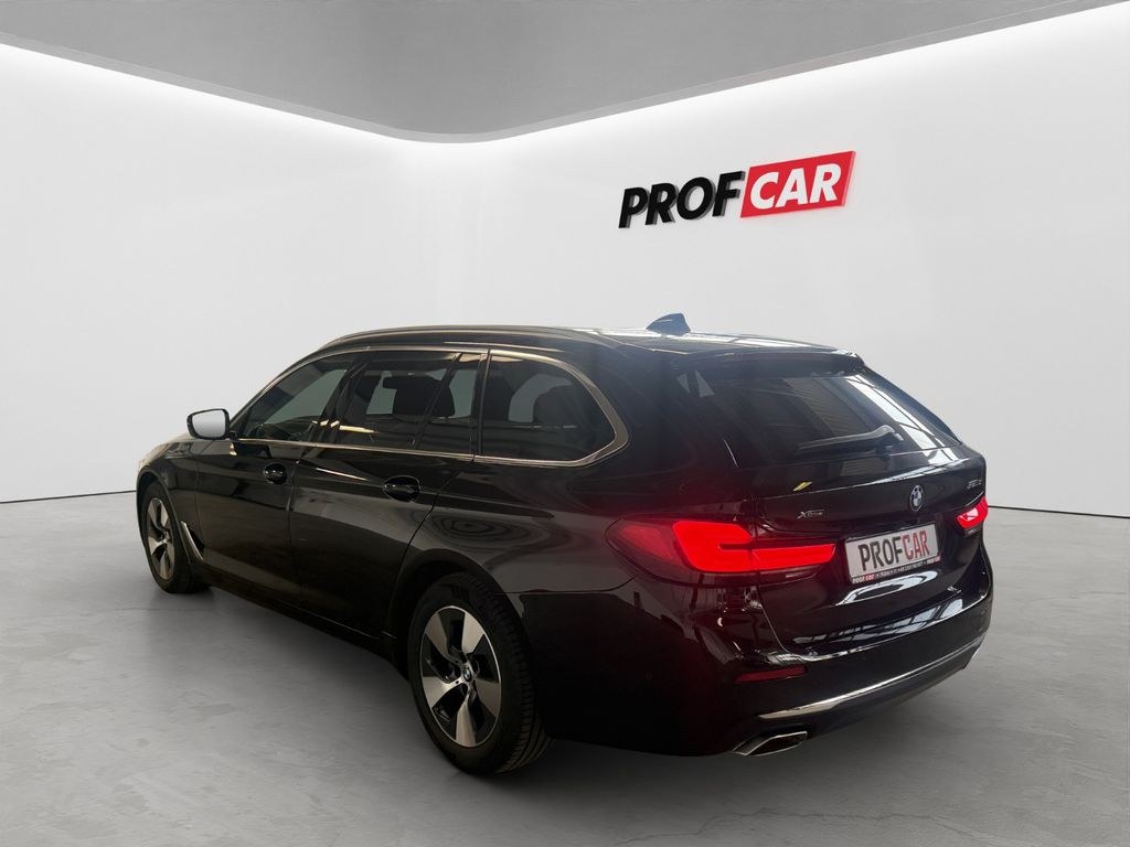 نمای دیگر بی ام و 520d xDrive لاکچری لاین LASER-ACC-360°-AHK-ناپا