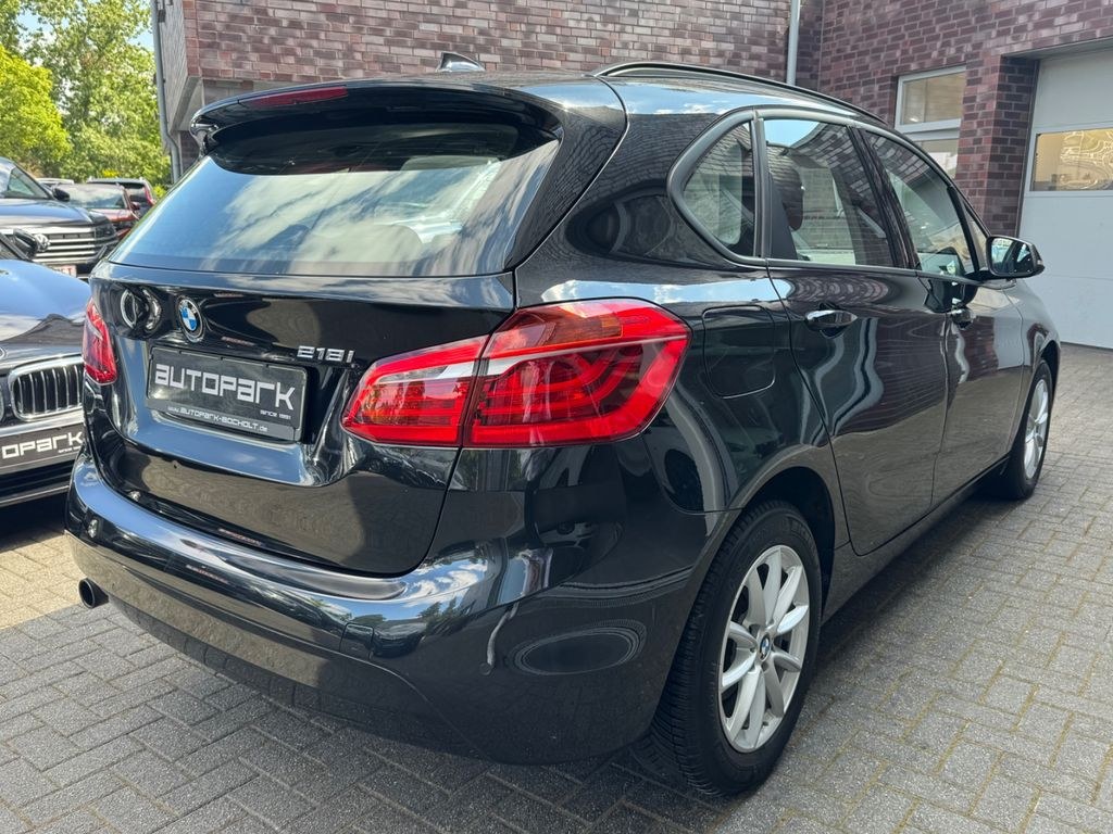 نمای دیگر بی ام و 218i AT ادوانتا اتوماتیک ناوبری بیزینس پارک اسسیست AHK
