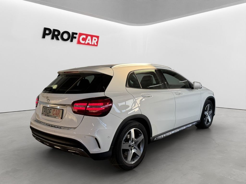 نمای دیگر مرسدس بنز GLA 200 AMG لاین AHK-TOTW-MEM-LED-PDC-SHZ-AMBIEN
