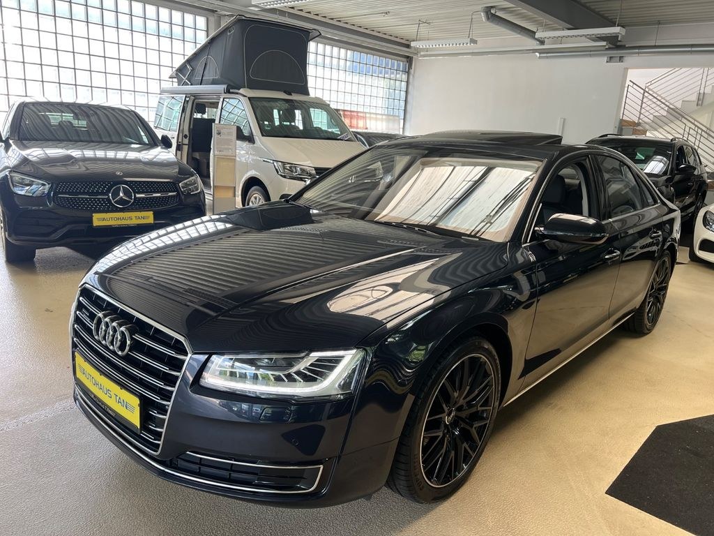 نمای دیگر آئودی A8 3.0 TDI کواترو * 20 S LINE رینگ آلومینیومی *