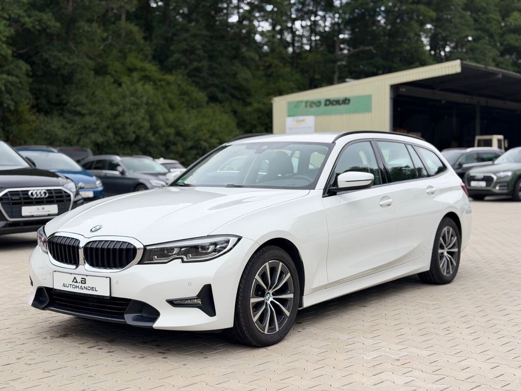 نمای دیگر بی ام و 3 تورینگ 320 d اسپورت لاین / LED / AHK / 103.400km