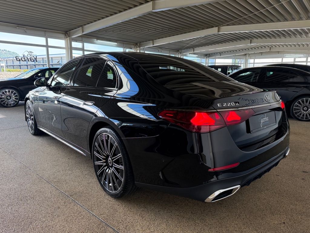 نمای دیگر مرسدس بنز E 220 d 4Matic AMG پریمیوم پلاس/سوپراسکرین/21"