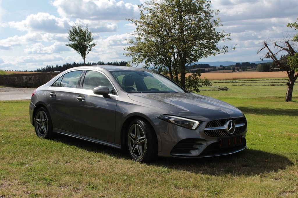 مرسدس بنز A 220 d AMG لاین, لیموزین, AHK, گارانتی