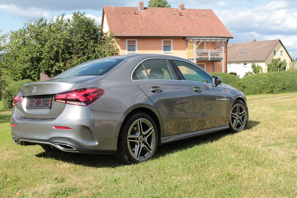 نمای دیگر مرسدس بنز A 220 d AMG لاین, لیموزین, AHK, گارانتی
