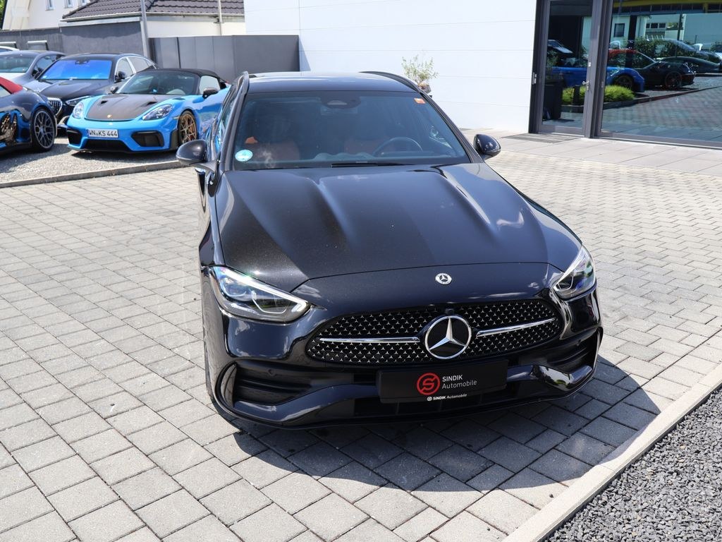 نمای دیگر مرسدس بنز C 220 d T AMG لاین-نایت پک-کی گو-دوربین-آمبینت
