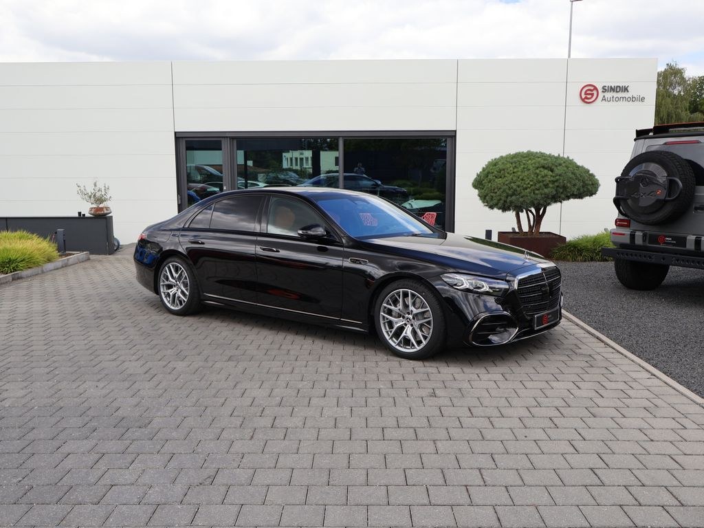 نمای دیگر مرسدس بنز S 580 e EQ Hybrid4M لانگ AMG پانوراما-3D-TV-هدآپ