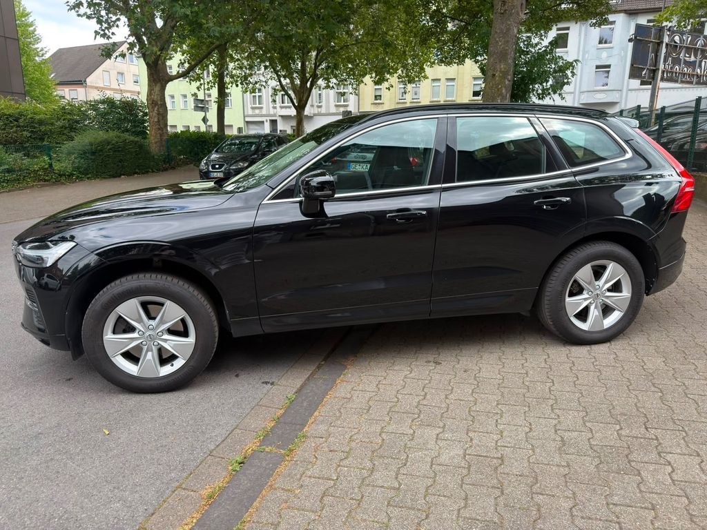 نمای دیگر ولوو XC60 مومنتوم پرو AWD *خرابی توربو*